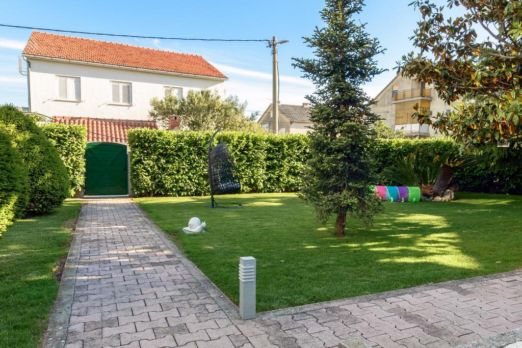 Kuca Za Odmor Kuzmanic Βίλα Kaštela Εξωτερικό φωτογραφία